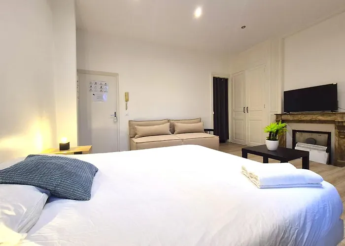 Peacefull, Face A La Cathedrale דירה *